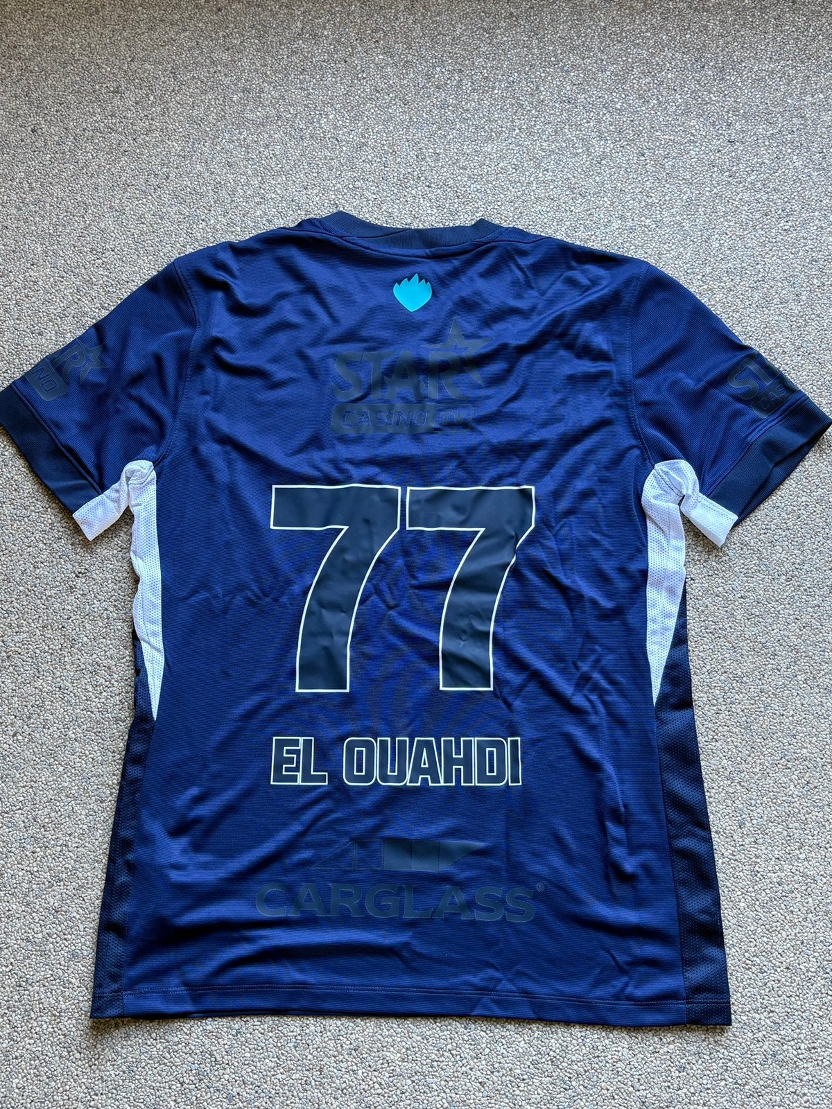 KRC Genk fanshop shirt limited edition 2025, Verzamelen, Sportartikelen en Voetbal, Ophalen, Shirt