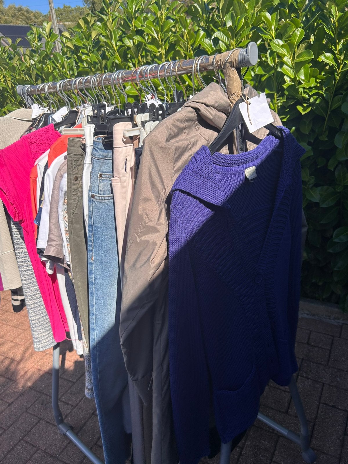 Lot de 50 vetements femmes S en tres bon etat, Enlèvement, Comme neuf