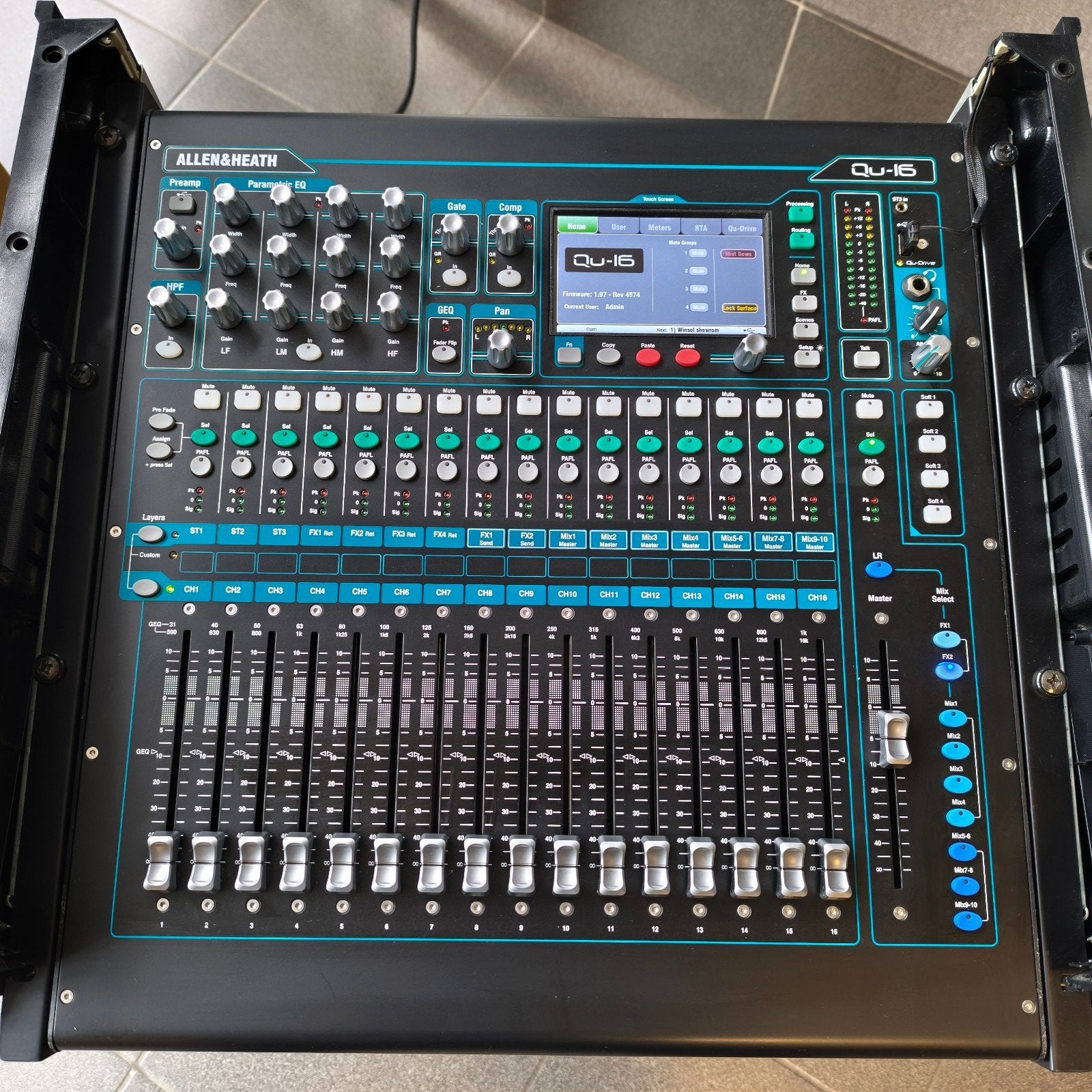 QU16 Allen&Heath, Muziek en Instrumenten, Ophalen
