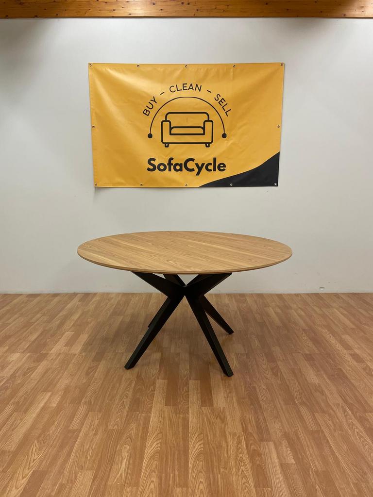 Table de salle à manger ronde en bois massif — (NOUVEAU), Antiquités & Art, Antiquités | Meubles | Tables, Enlèvement ou Envoi