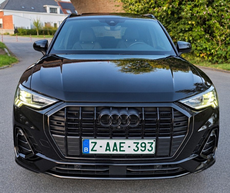 Audi Q3 35 tfsi S-line, S-tronic, Autos, Cuir, Achat, Entreprise, Noir