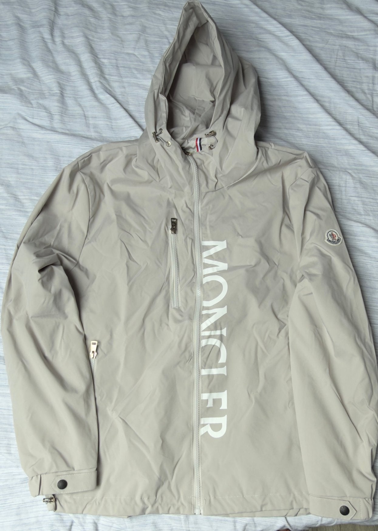 Moncler jas, Ophalen of Verzenden, Zo goed als nieuw, Maat 52/54 (L)