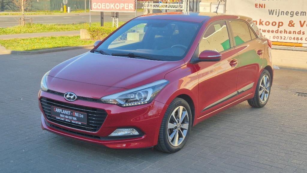 Hyundai i20 1.0B 101PK  2017 76000KM Play  STYL Edition 2017, Auto's, Voorwielaandrijving, 107 g/km, Bedrijf, 5 deurs