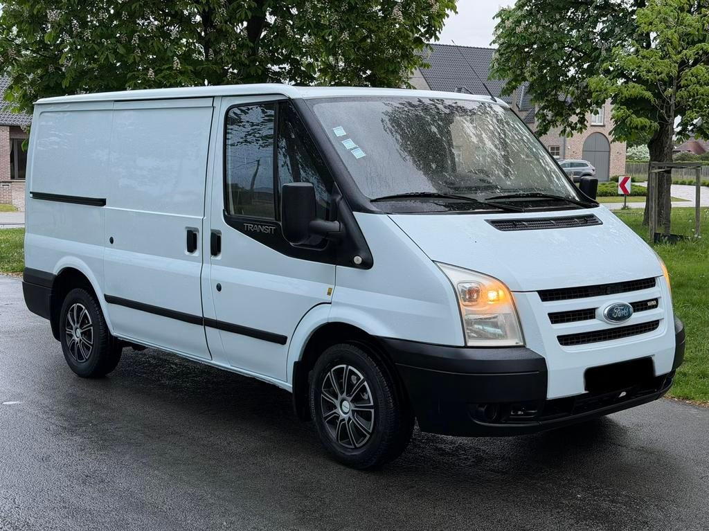 FORD TRANSIT 2.2TDCI  APPROUVÉ POUR LA VENTE, Achat, Attache-remorque, Entreprise, Diesel