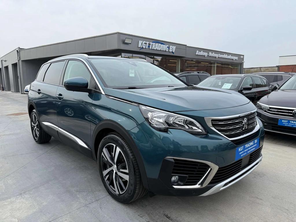 Peugeot 5008 1.2i AUTOMAAT 7 ZIT LEDER NAVIGATIE CARPLAY LED, Auto's, Automaat, Gebruikt, 1199 cc, 1505 kg