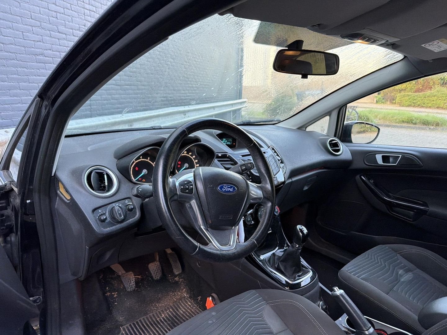 Ford Fiesta 1.0 EcoBoost Titanium | Airco |, Auto's, Zwart, Zwart, Handgeschakeld, Fiësta
