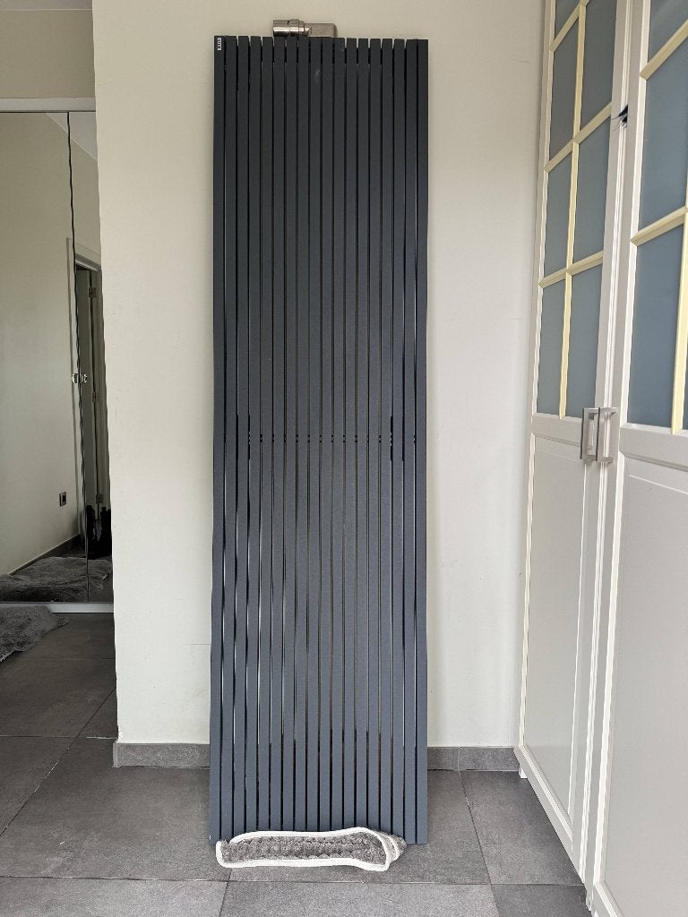 VASCO SIERRADIATOR 200x53 cm MAT GRIJS, Doe-het-zelf en Bouw, Verwarming en Radiatoren, Ophalen, Gebruikt, Radiator, Minder dan 60 cm