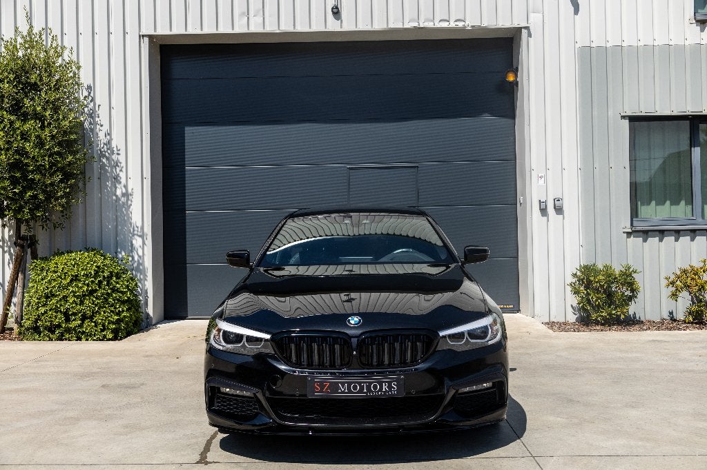 BMW 530e |Head-up | Camera V+A | M pack | Garantie |Topstaat, Auto's, BMW, Automaat, Testrit aan huis, Achterwielaandrijving, Zwart