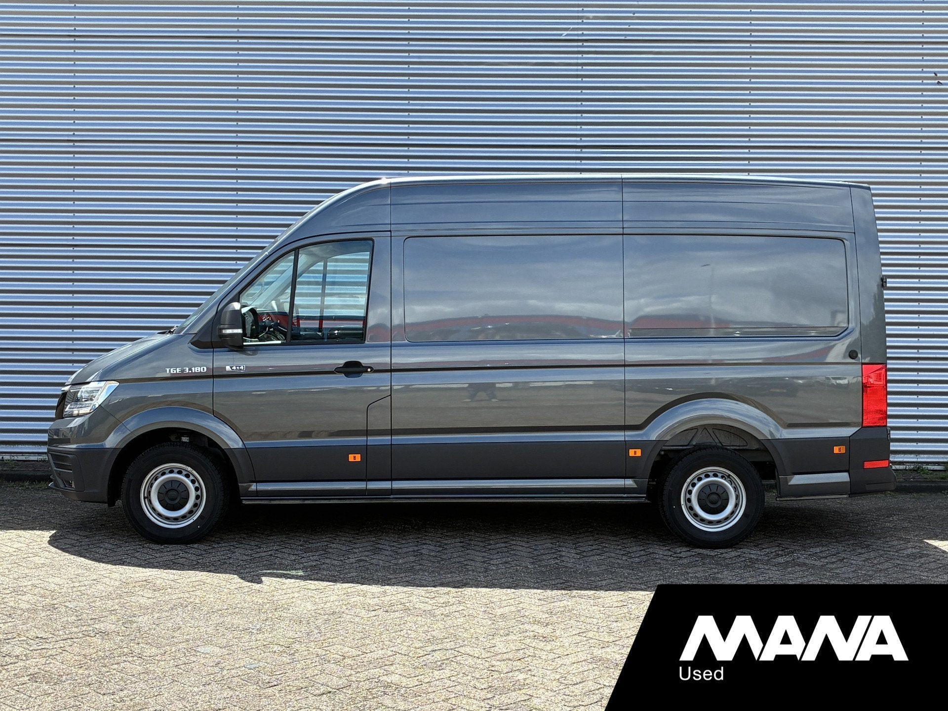 MAN TGE 35 2.0 3.180 L3H3 Hoog 4x4 Automaat LED ClimateContr, Auto's, Automaat, Stof, Gebruikt, Euro 6
