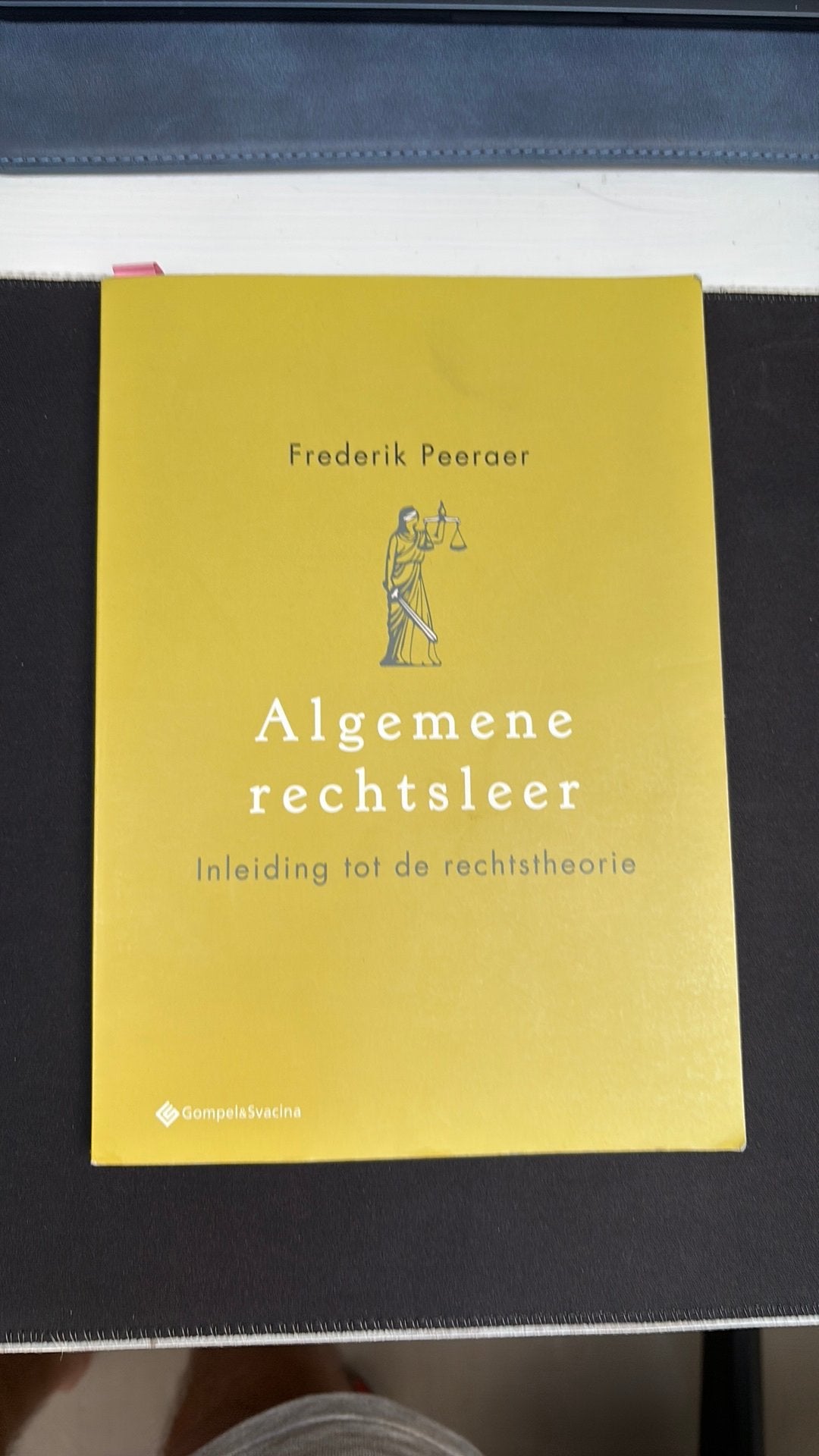 Algemene rechtsleer. Inleiding tot de rechtstheorie, Enlèvement ou Envoi, Frederik Peeraer, Alpha, Enseignement supérieur