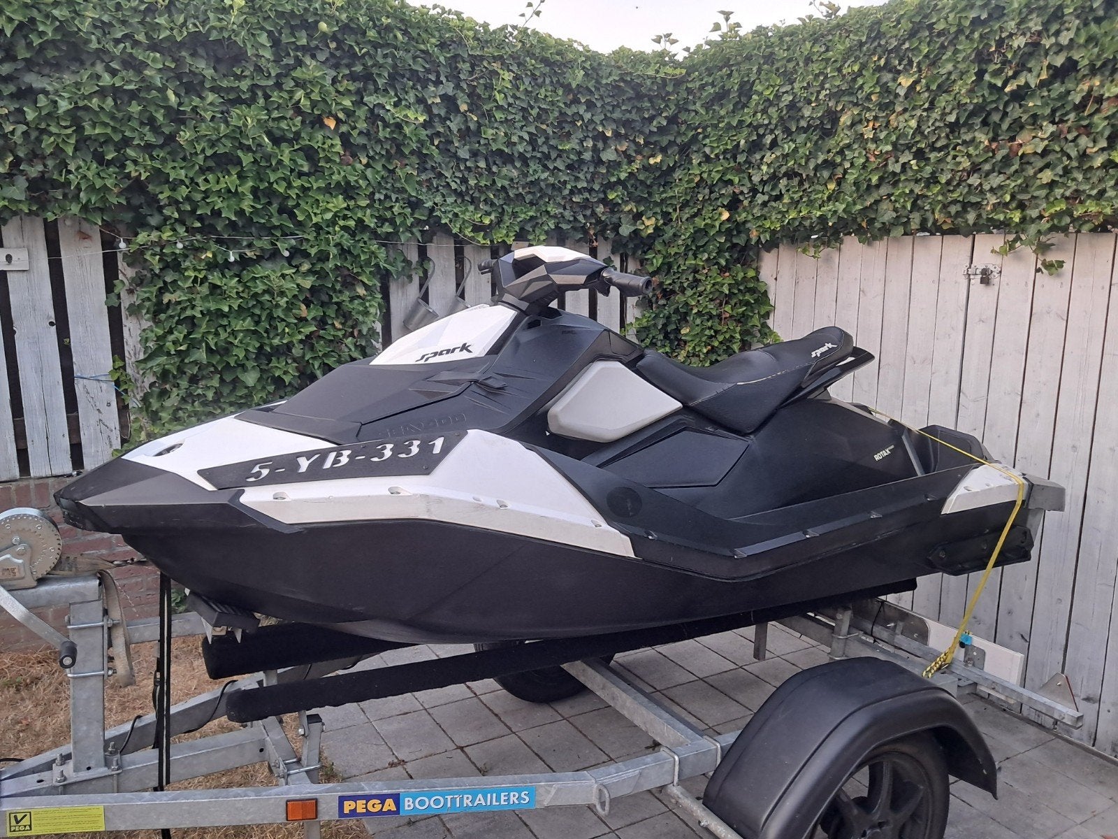 Seadoo Spark 2up 110PK incl trailer, Watersport en Boten, Ophalen of Verzenden, Gebruikt, Benzine, 70 tot 120 pk