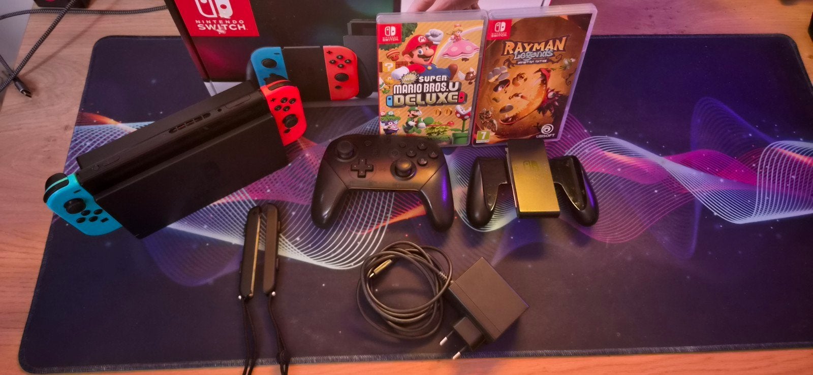 Nintendo Switch, Games en Spelcomputers, Ophalen, Zo goed als nieuw, Met games, Switch Original