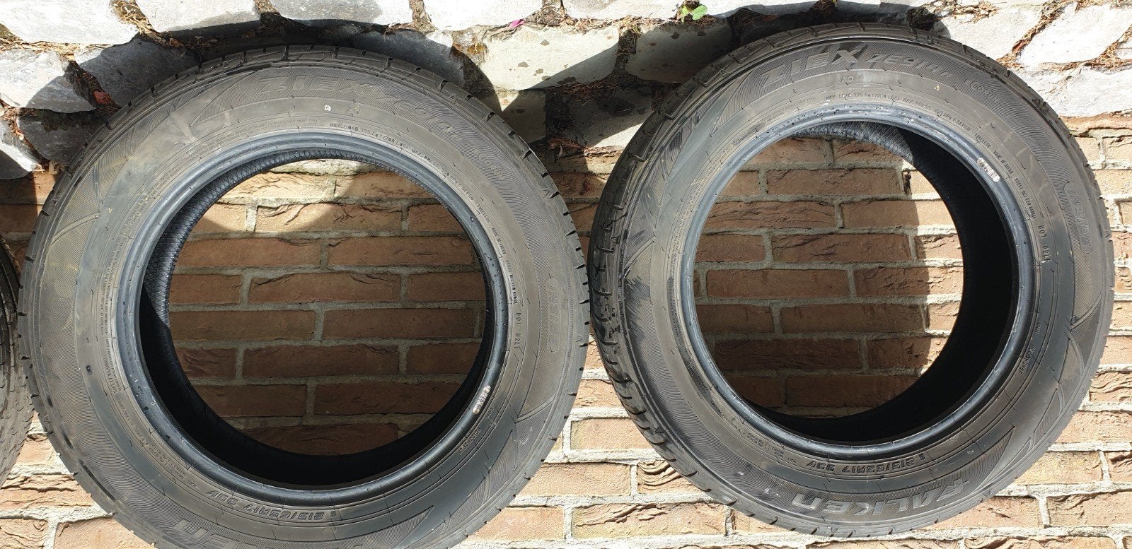 Lot de 4 pneus été, Utilisé