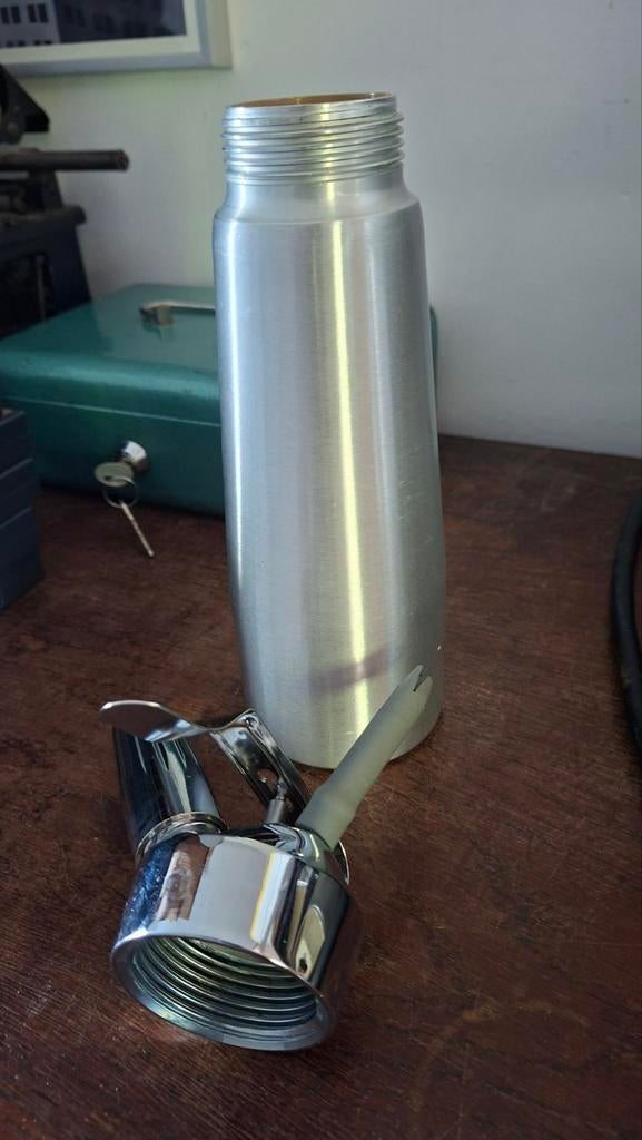 Slagroomspuit ISI 0,5l, Ophalen of Verzenden