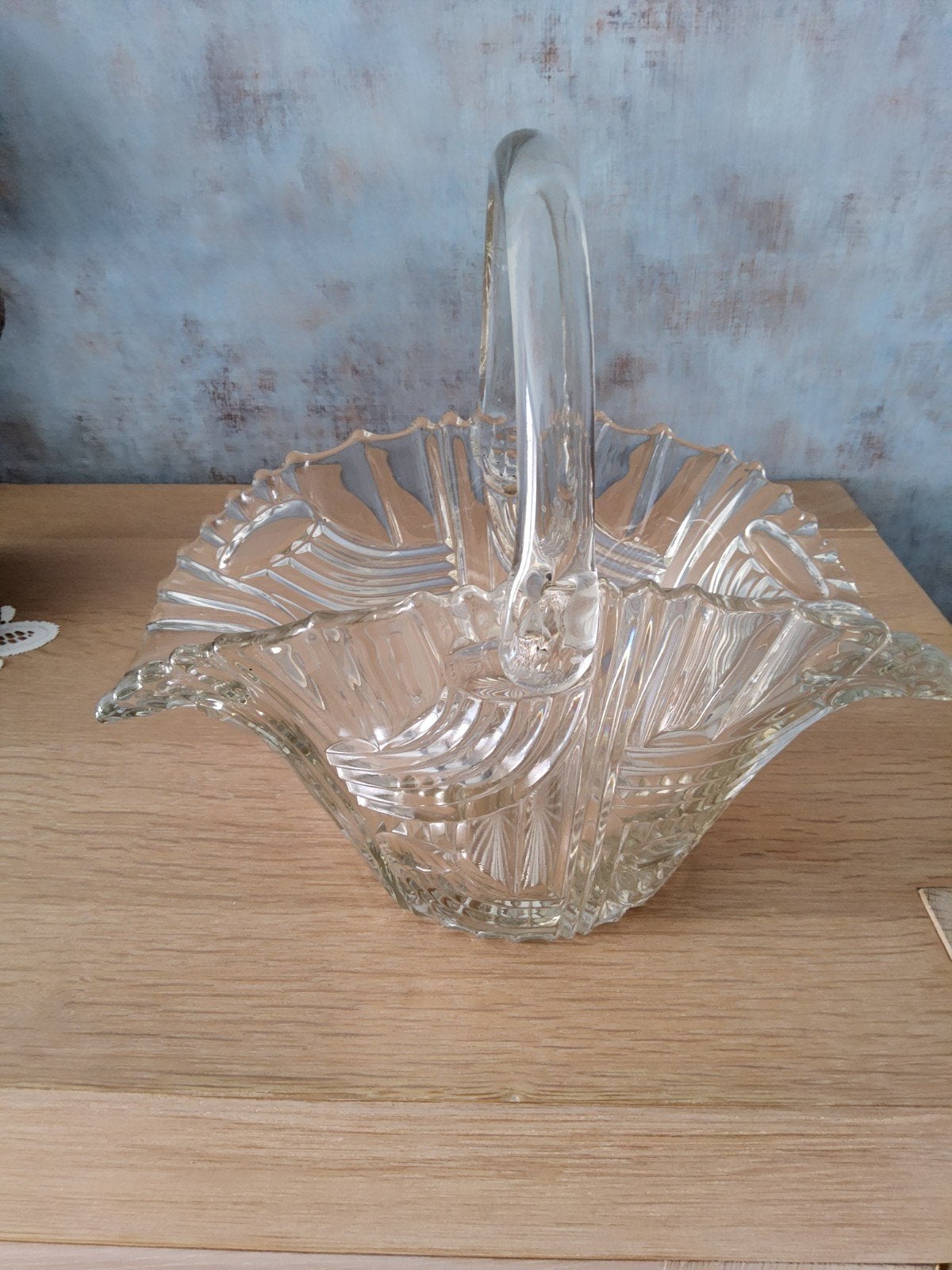 Tsjechoslowaakse Art Deco glazen fruitmand., Ophalen of Verzenden