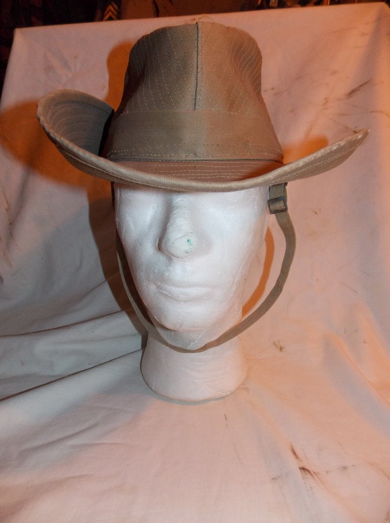 Chapeau tropical français modèle 59, Enlèvement ou Envoi, Armée de terre, Casque ou Béret