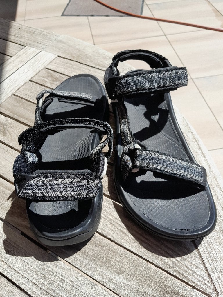 Teva heren mt 45,5, Vêtements | Hommes, Chaussures, Andere, Comme neuf, Enlèvement, Sandales