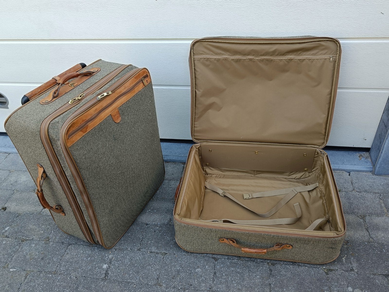 Hartmann Koffers. Tweed en leer., Handtassen en Accessoires, Koffers, Overige materialen, Uitschuifbare handgreep, 45 tot 55 cm