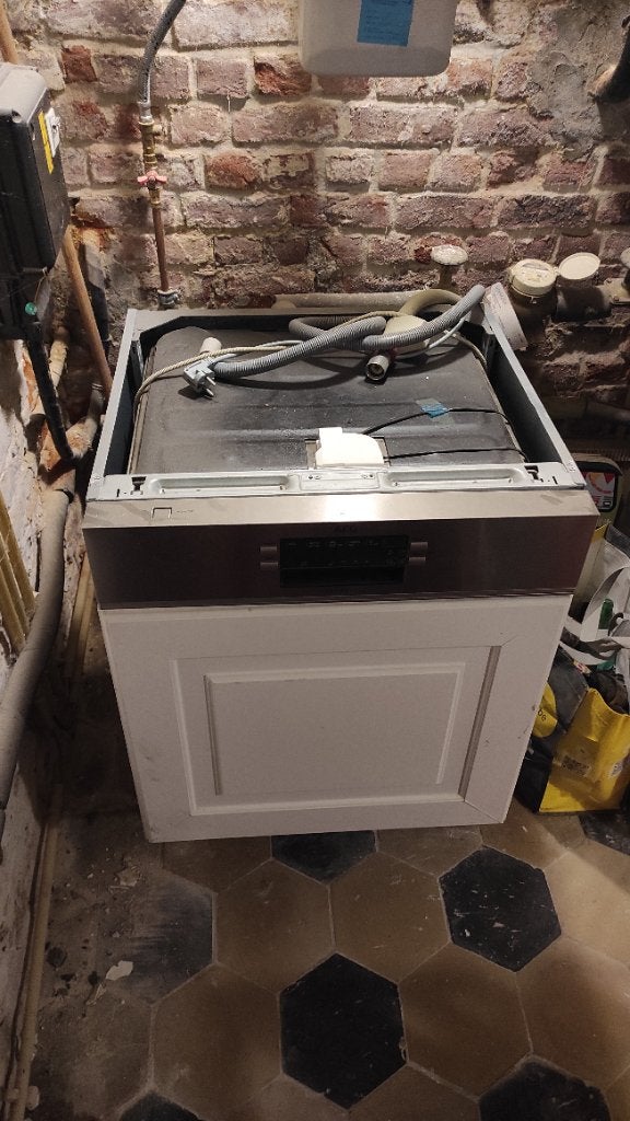 AEG inbouwvaatwasser, Elektronische apparatuur, Vaatwasmachines, Zo goed als nieuw, Inbouw, Minder dan 85 cm, 45 tot 60 cm, Minder dan 10 liter