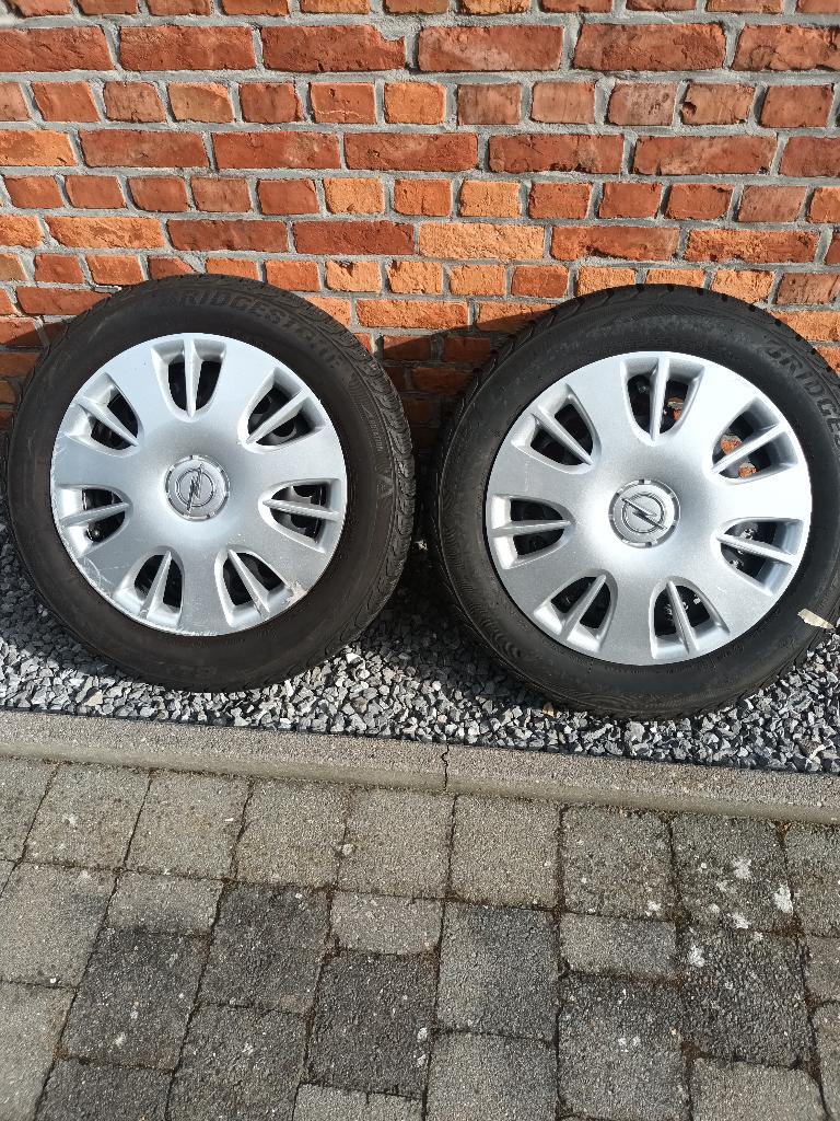 banden opel  185 60 15 84T, Auto-onderdelen, Banden en Velgen, Ophalen, Gebruikt, 15 inch, Band(en)