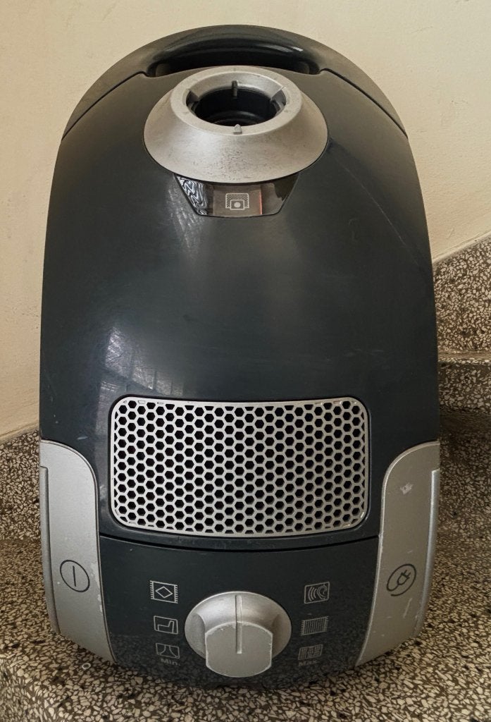 Aspirateur Miele, Electroménager, Aspirateurs, Enlèvement, Utilisé, Miele, Convient aux sols durs