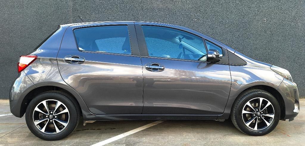 Toyota Yaris 998cc à essence, Autos, Argent ou Gris, Achat, 998 cm³, Euro 6