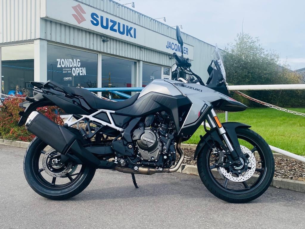 DL 800 V-Strom __Nieuw motorfiets _0 KMst__JACQMAER BV, Motoren, Motoren | Suzuki, 2 cilinders, Traction Control, Nieuw, Bedrijf