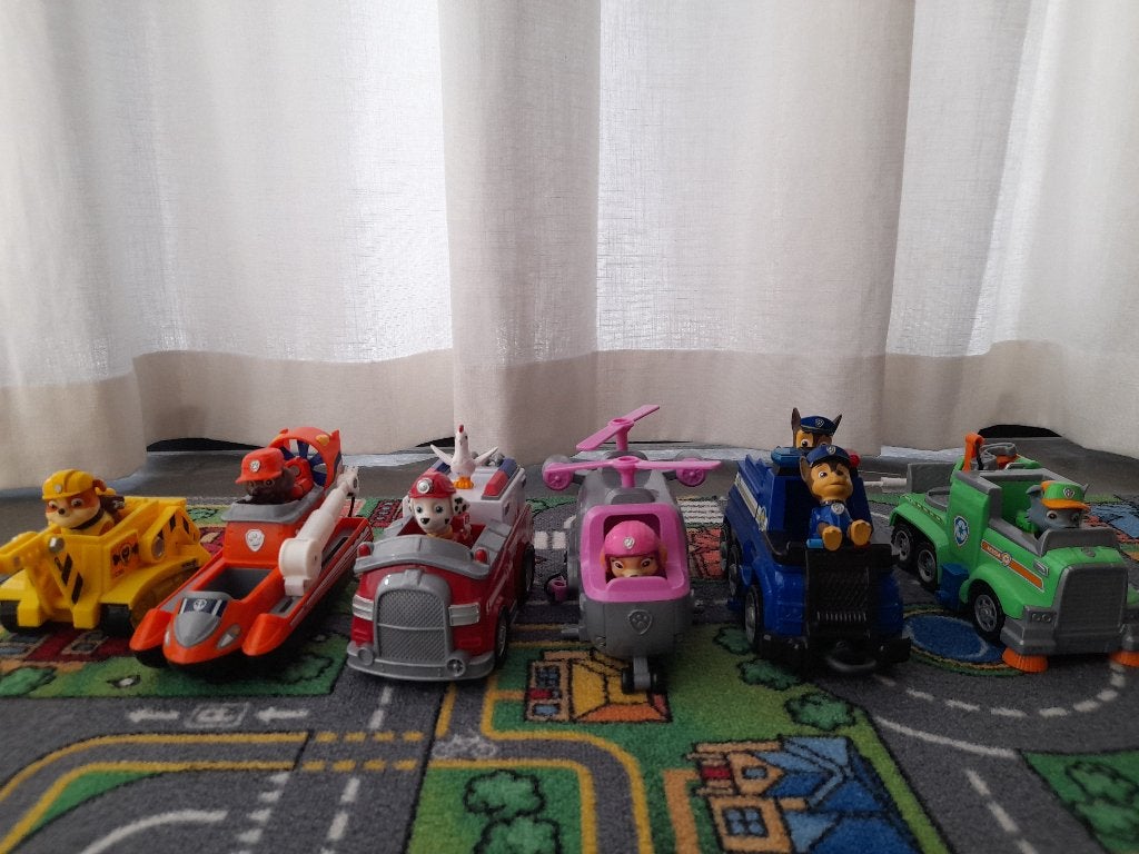 Paw patrol voertuigen, Ophalen