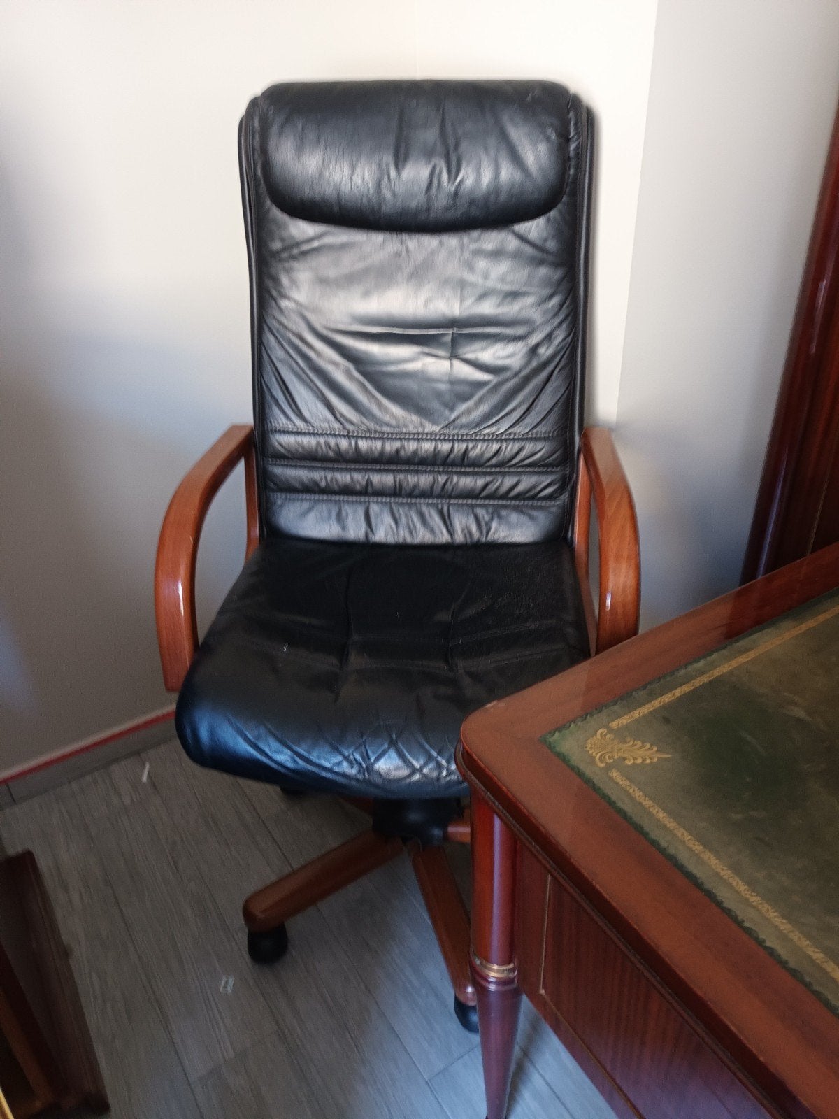 Mooie BUREAU PLUS STOEL, Ophalen, Gebruikt