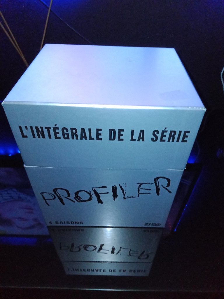 PROFILER Intégrale Collector très rare! DVD NEUFS JAMAIS LUS, Série complète, Français, Comme neuf, Enlèvement