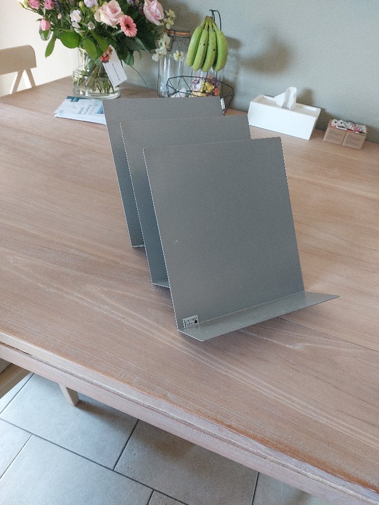 Tijdschriftenhouder, Huis en Inrichting, Woonaccessoires | Krantenbakken en Lectuurbakken, Ophalen, Zo goed als nieuw