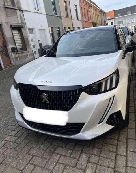 Peugeot 2008 GT Te koop, Auto's, Peugeot, Automaat, Lichtsensor, 4 cilinders, Alcantara