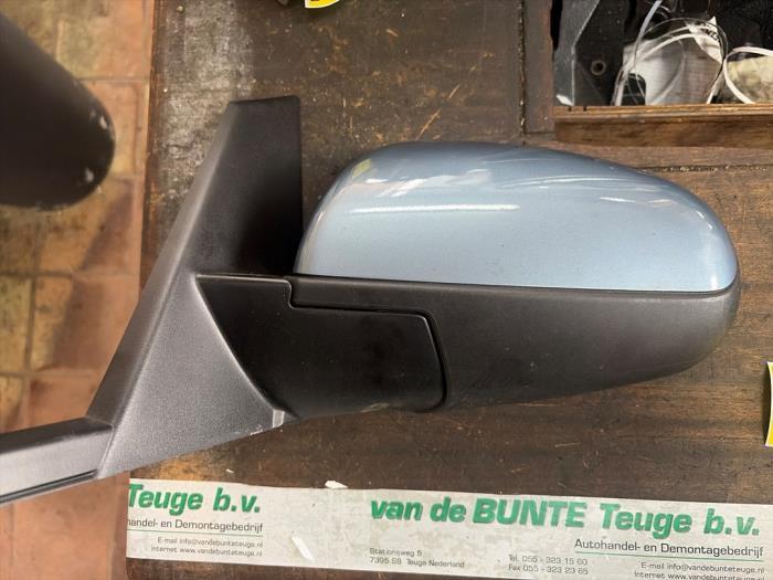Buitenspiegel links van een Mitsubishi Colt, Auto-onderdelen, Spiegels, Gebruikt, -, -, Ophalen of Verzenden