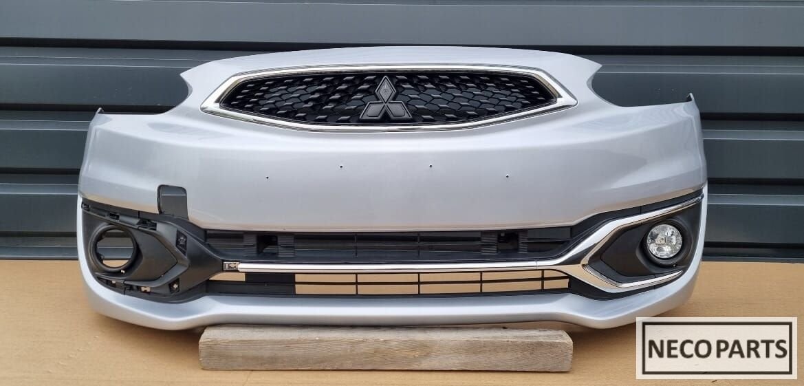 BUMPER MITSUBISHI SPACE STAR SPACESTAR VOORBUMPER GRILL 2016, Gebruikt, -, -, Ophalen of Verzenden