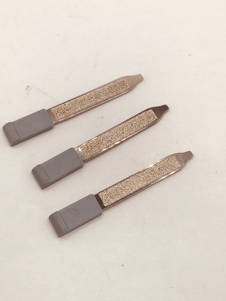 VICTORINOX SWISS CARD FILE REPLACEMENT 1 Piece USED, Caravans en Kamperen, Kampeergereedschap, Ophalen of Verzenden, Zo goed als nieuw