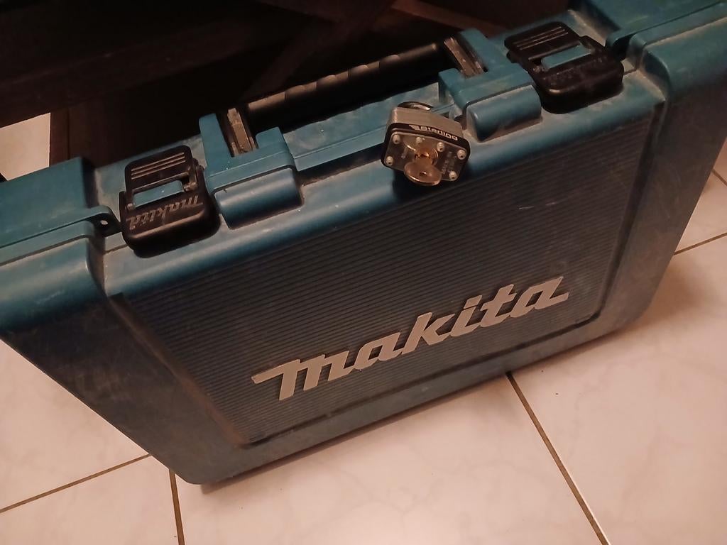 boormachine makita, Ophalen