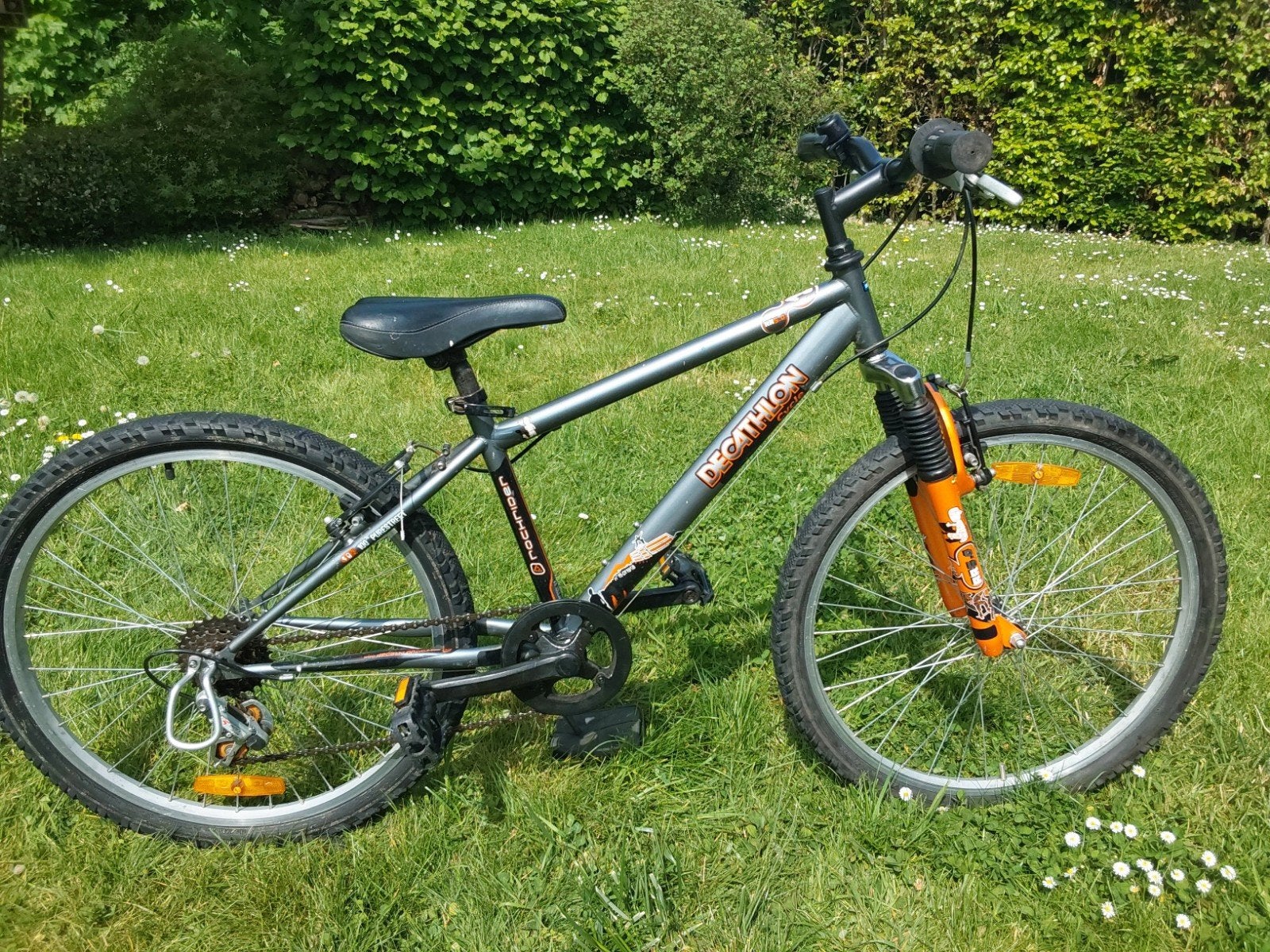 Vélo Garçon Decathlon 24 pouces(de 8ans a 11ans) EN BON ÉTAT, Enlèvement