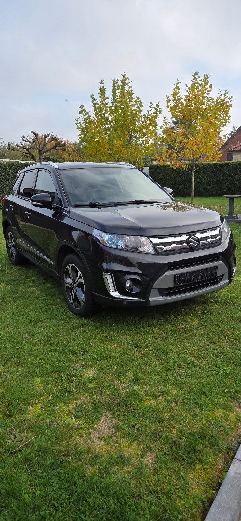 Suzuki Vitara 1.6 benzine All Grip, Autos, Boîte manuelle, Noir, 5 portes, Particulier