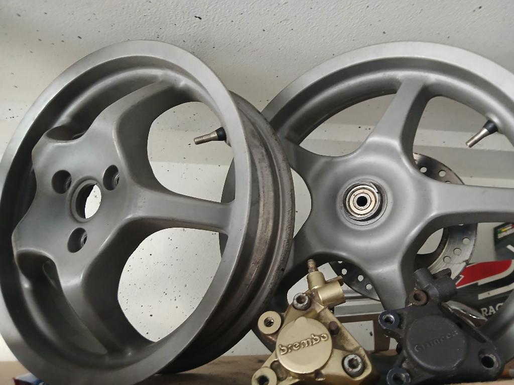 Velg set mbk nitro yamaha aerox, Fietsen en Brommers, Ophalen, Zo goed als nieuw, Blok, Yamaha