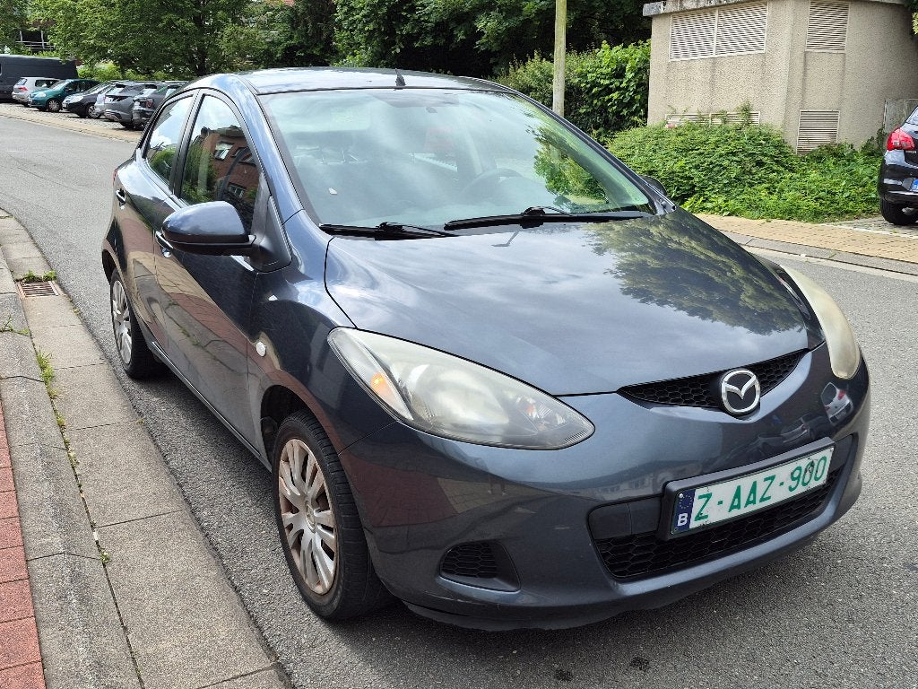 MAZDA2 1.5L BENZINE. 800 EURO, Auto's, Mazda, 1498 cc, Elektrische ramen, Bedrijf, Euro 4