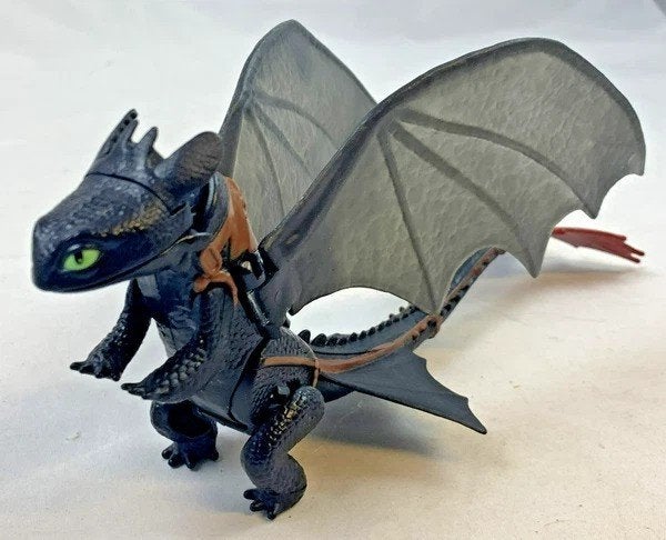 Hoe tem je een draak Tandloos figuur Night Fury DreamWorks, Kinderen en Baby's, Verzenden, Losse onderdelen, Zo goed als nieuw