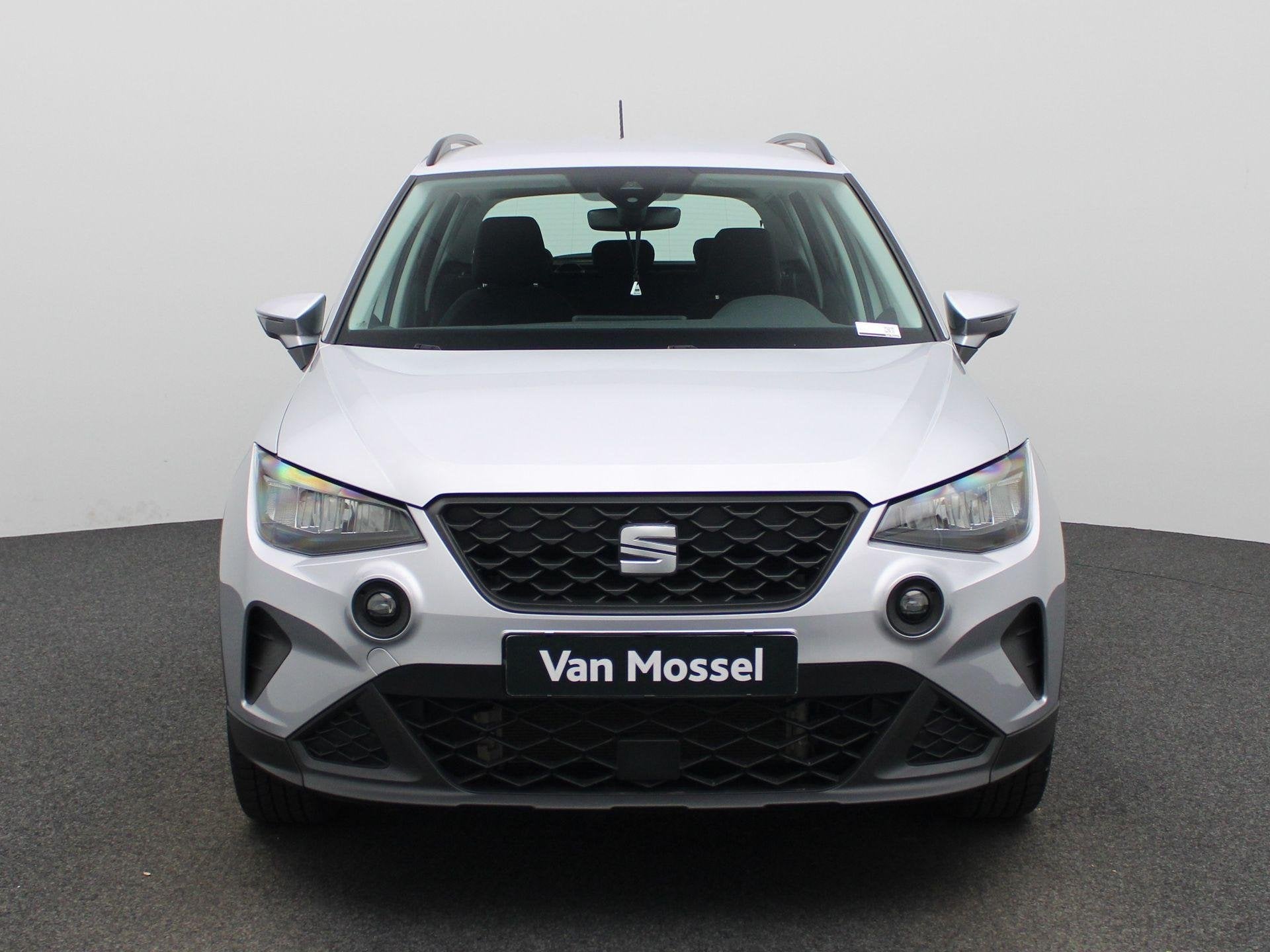 SEAT Arona 1.0 TSI 70kW Reference, Autos, 121 g/km, Argent ou Gris, Achat, Arona