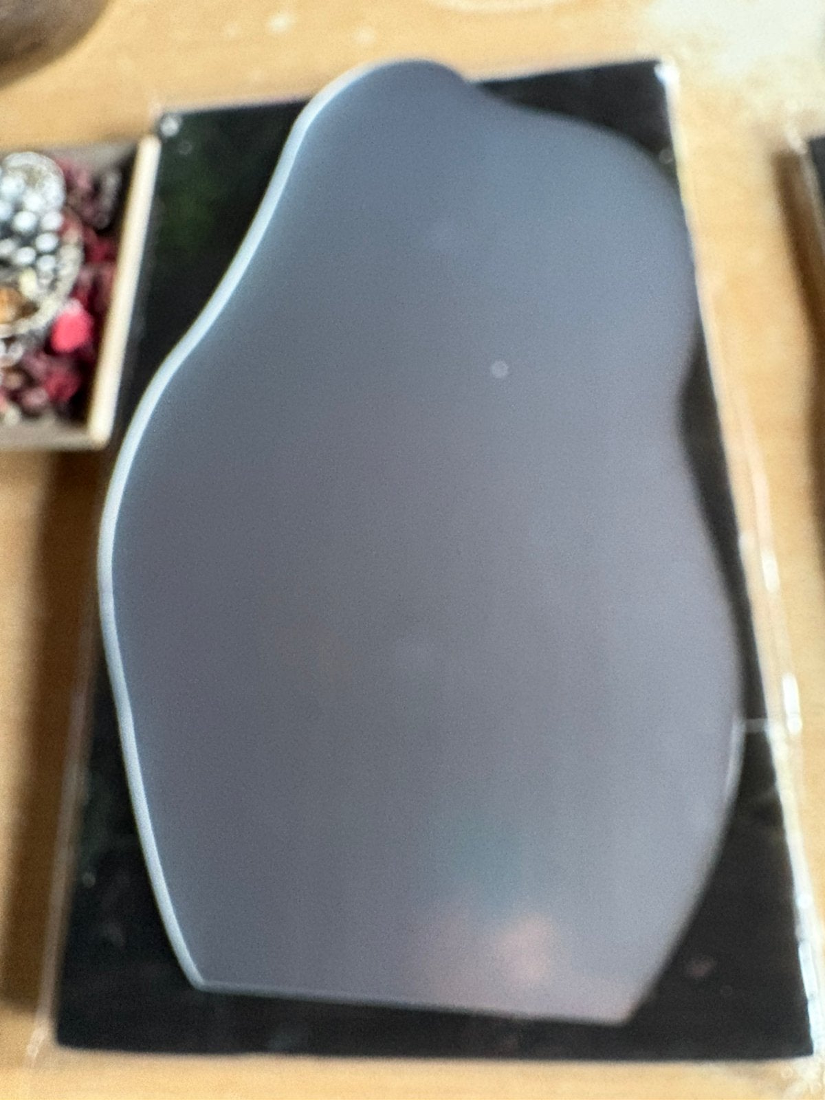 Miroir avec sa protection, Maison & Meubles, Accessoires pour la Maison | Miroirs, Enlèvement ou Envoi, Moins de 100 cm, Comme neuf