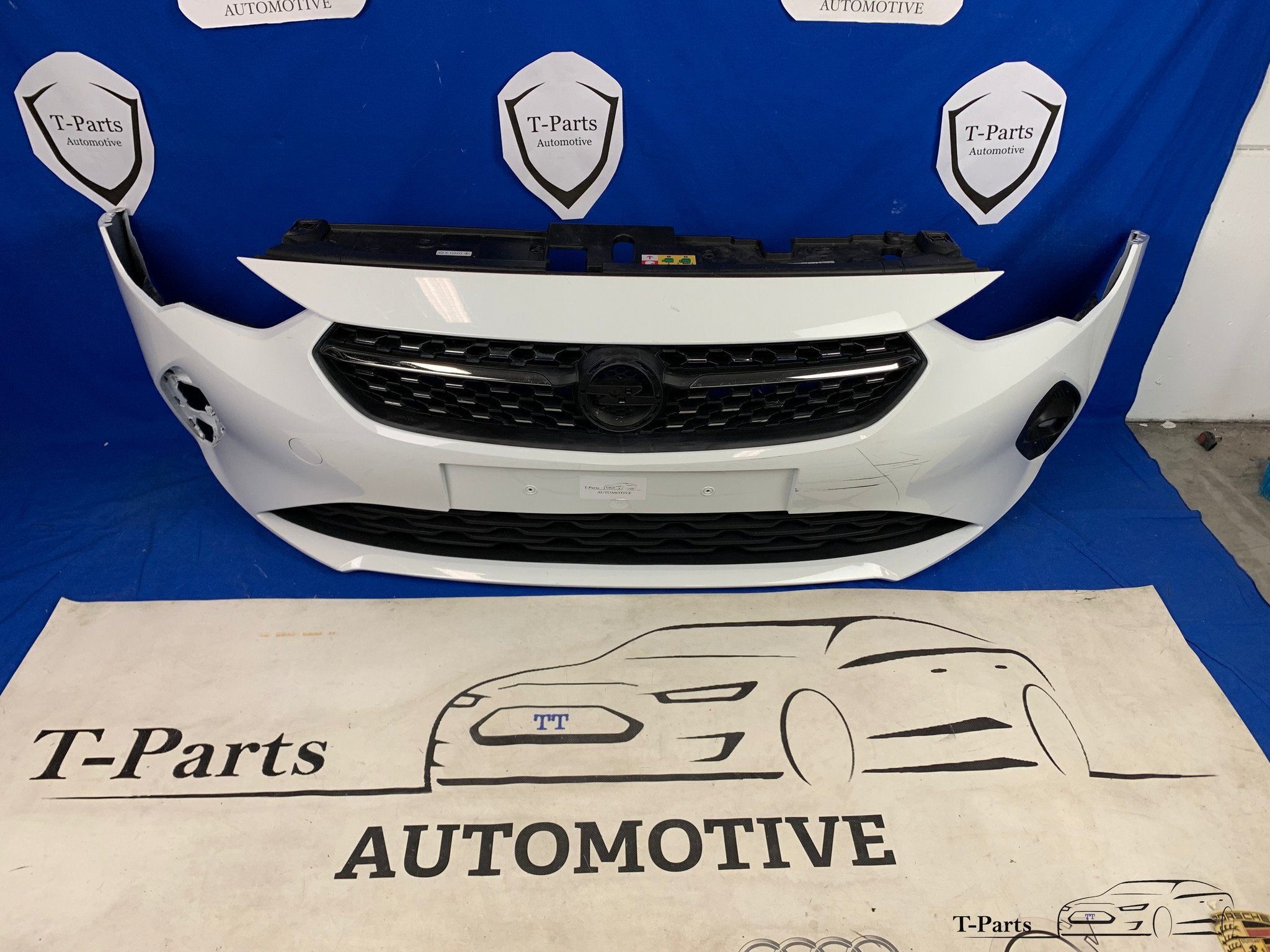 Opel corsa F elektrisch voorbumper bumper grille rooster gri, Info@fabrikant.eu, Opel, Bumper, Fabrikantstraat 1
1000 AA  Amsterdam