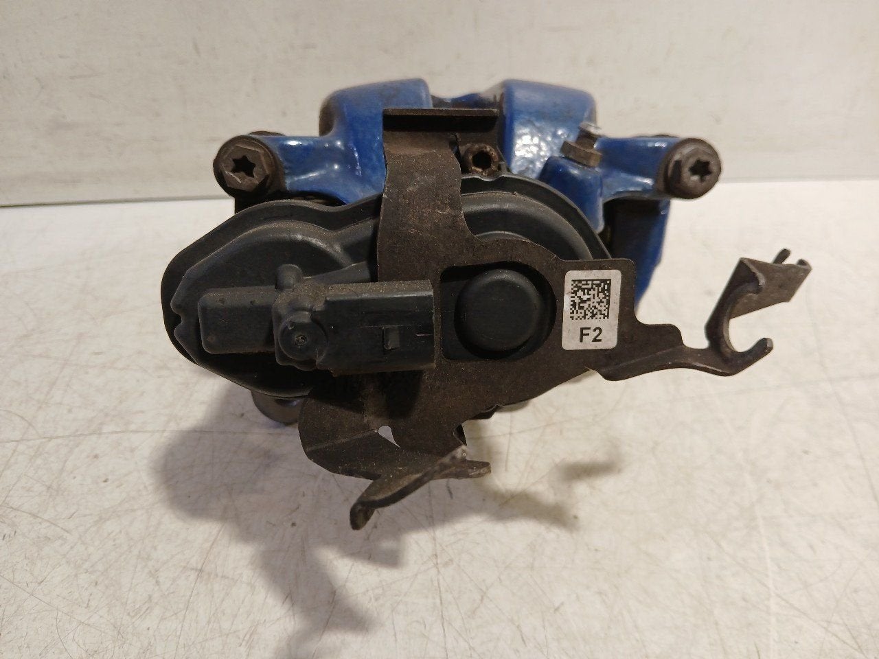 Remklauw rechts achter BMW 5 serie, BMW, Onderdelen@venauto.nl, Van der Ven Autorecycling B.V., Ettenseweg 76, 4706 PB Roosendaal, The Netherlands
