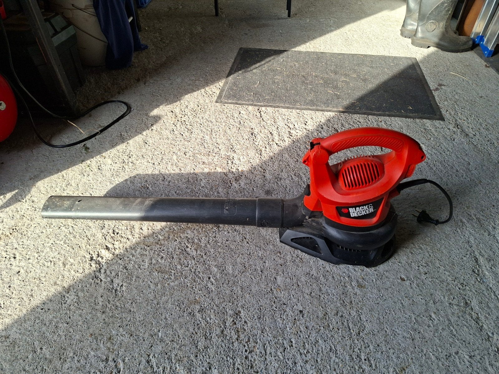 Black & Decker bladblazer, Tuin en Terras, Ophalen, Gebruikt, Black and Decker, Handgedragen