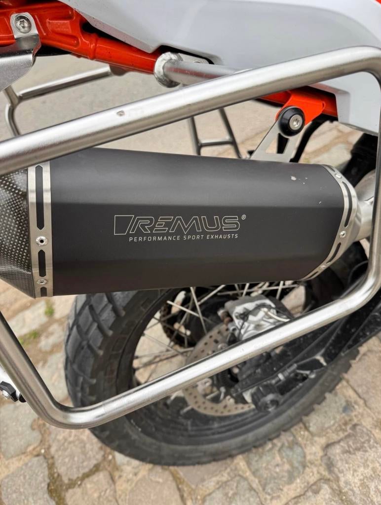 KTM 890 adventure Remus black hawk uitlaat., Motoren, Particulier