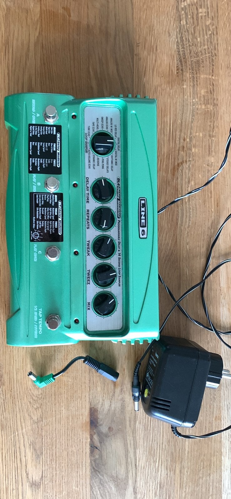 Line 6 DL4, Muziek en Instrumenten, Effecten, Zo goed als nieuw, Ophalen of Verzenden
