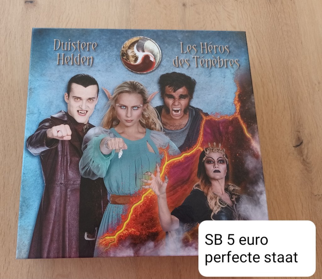 Nachtwacht spel - duistere helden, Hobby en Vrije tijd, Ophalen, Zo goed als nieuw, Studio 100