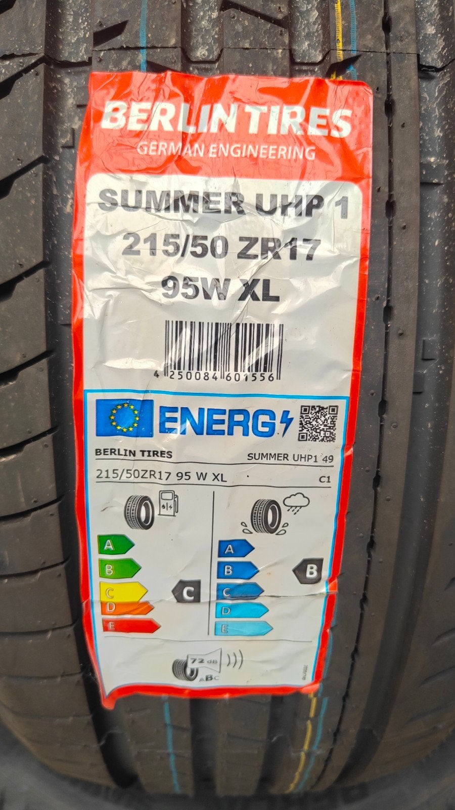 215/50r17 95w Berlin 80€ per stuk met montage en balanceren, Ophalen, Nieuw